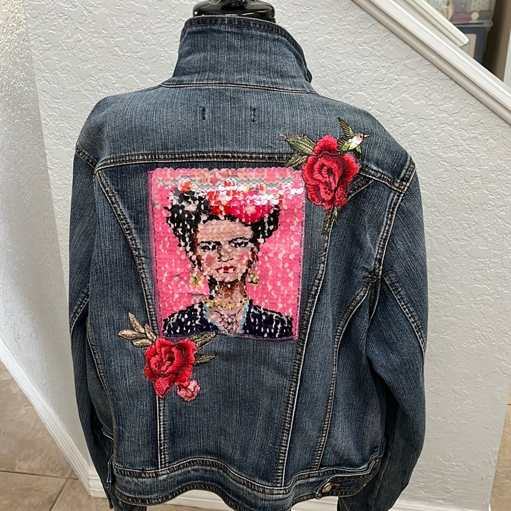 Frida Kahlo Earl  Jeans Jacket size XL ( Women’s’ size)